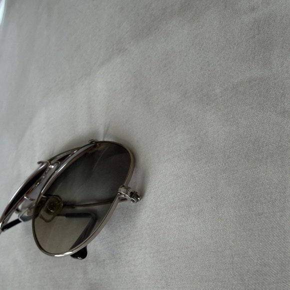 Ray-Ban Outdoorsman II Silver Aviator Sunglasses with Black Case - Picture 7 of 11